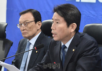 [포토] 모두발언하는 이인영 민주당 원내대표