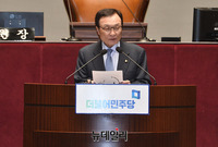 [포토] 민주당 의총, 모두발언하는 이해찬