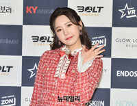 [포토] 가수 송하예, 사랑스런 비주얼