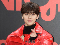[포토] 뉴이스트 황민현 "제 사랑을 받아주세요"