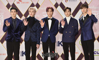 [포토] KBS 가요대축제 찾은 댄디한 아이돌 '뉴이스트'