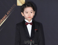 [포토] 송민재, 꼬마 신사 스타일