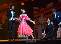 [포토] 영웅본색, 사랑 싹트는 '송자걸-페기'