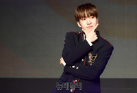 [포토] 이엔오아이 도진 '시크하게'