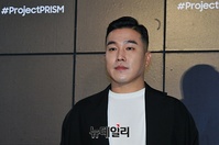 [포토] 댄디하게 꾸민 김종완 디자이너 