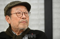 [포토] 간암 말기 아버지 역으로 연극무대 오르는 신구