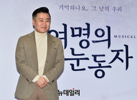 [포토] 이광기 "젠틀하게 꾸몄어요"