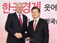 [포토] 황교안, 스테픈 하퍼 접견