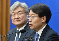 [포토] 인사말하는 민주당 영입인재 20호 '최기상'