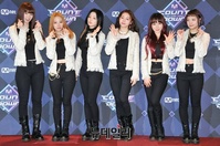 [포토] 로켓펀치 "오늘 컴백무대에요"