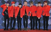 [포토] 아이돌그룹 ENOI '강렬한 레드의상'