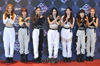 [포토] 시그니처 포즈하는 체리블렛