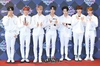 [포토] 베리베리 "오늘이 마지막 방송이에요"