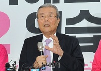 [포토] 동작 선거사무소 찾아 인사말하는 김종인 미래통합당 선대위원장