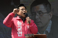 [포토] 지지 호소하는 황교안 