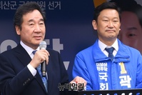 [포토] 충북 옥천 찾아 지지호소하는 이낙연 선대위원장