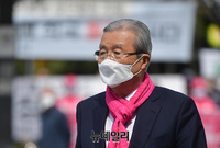 [포토] 이종배 충주시 후보 지원유세 나선 김종인