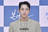 [포토] 이수혁 '조각같은 외모'