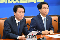 [포토] 발언하는 이인영 더불어민주당 원내대표