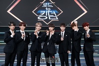 [포토] 시그니처 포즈한 아이돌그룹 베리베리