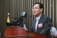 [포토] 당선 소감 밝히는 주호영 신임 원내대표