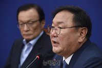 [포토] 김태년, 민주당 최고위 참석