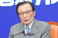 [포토] 민주당 최고위, 모두발언하는 이해찬 대표