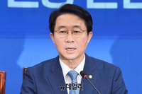 [포토] 모두발언하는 조정식 정책위의장