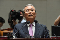 [포토] 김종인, 미래통합당 의총 참석