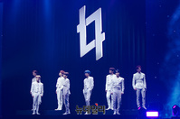 [포토] 첫 무대 선보이는 신인 '엘라스트'