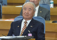 [포토] 6.25전쟁 70주년 세미나 참석한 권영해 전 장관