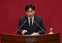 [포토] 국회 본회의, 제안설명하는 김영진 