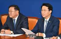 [포토] 발언하는 조정식 민주당 정책위의장