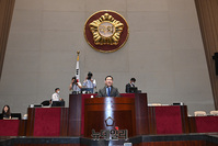 [포토] 통합당 의총, 발언하는 주호영