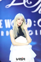 [포토] 손인사하는 네이처 새봄