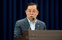 [포토] 자유언론국민연합 창립식, 인사말하는 박성중 의원