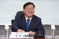 [포토] 혁신 벤처 생태계 발전 토론회, 축사하는 김태년