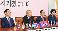 [포토] 통합당 비대위, 발언하는 김종인