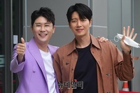 [포토] 영탁-박해진, 다정한 어깨동무