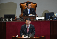 [포토] 추경 예산안 관련 발언하는 은성수 금융위원장