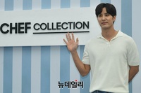 [포토] 김지석 "뉴 셰프컬렉션 행사 왔어요"