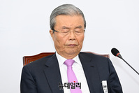 [포토] 통합당 비대위 참석한 김종인