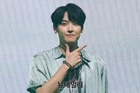 [포토] SF9 인성, 청량한 소년미 