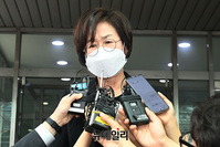 [포토] 김상희, 故 박원순 서울시장 빈소 조문