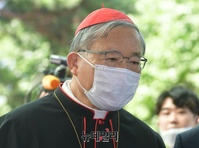 [포토] 박원순 서울시장 빈소 찾은 염수정 추기경