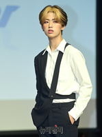 [포토] 원더나인 정진성, 가벼운 볼터치