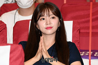 [포토] 청년의날 조직위 발대식 찾은 '지엔-해인-소연-솔빈-유정'