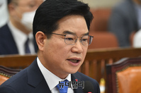 [포토] 인사청문회, 답변하는 김창룡 경찰청장 후보자