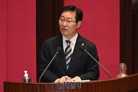 [포토] 대정부 질문하는 박범계 의원