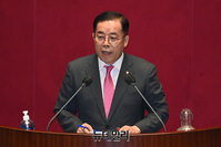 [포토] 박성중, 정치·외교·통일·안보 분야 대정부질문